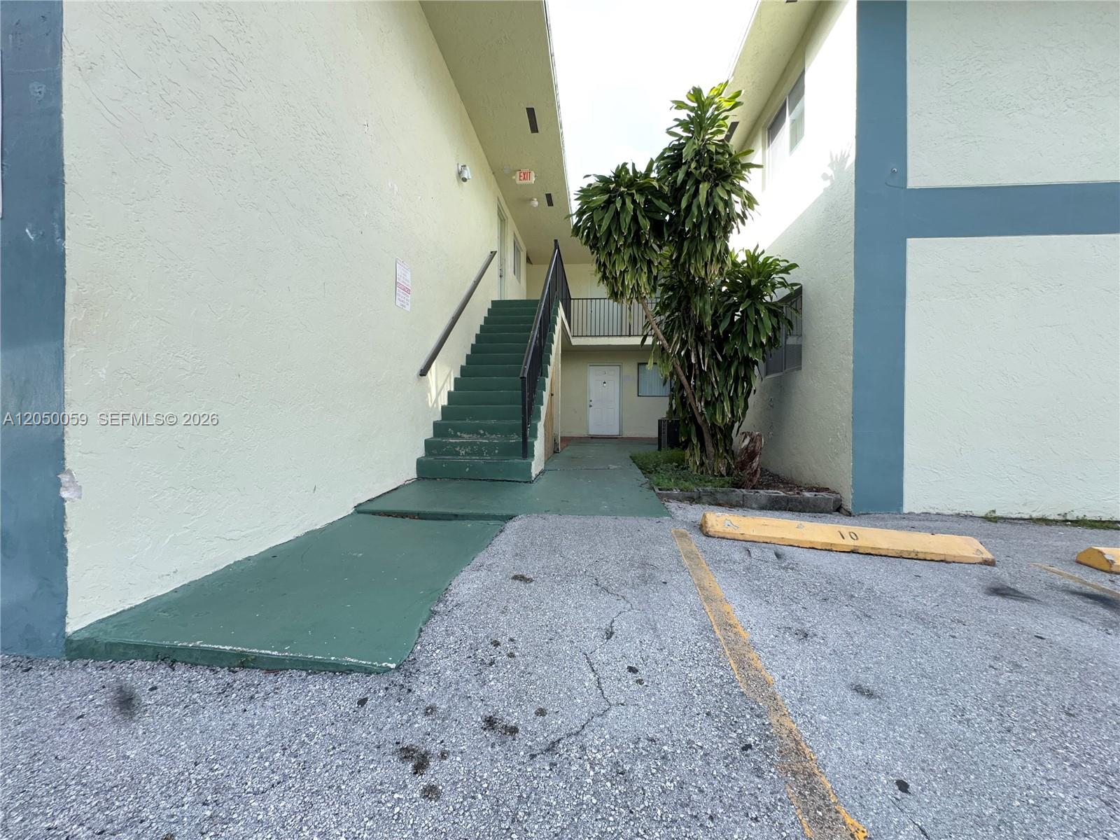 10765 Southwest 4th Street, Unit 3 Sweetwater, FL 33174 - Photo 8 of 9