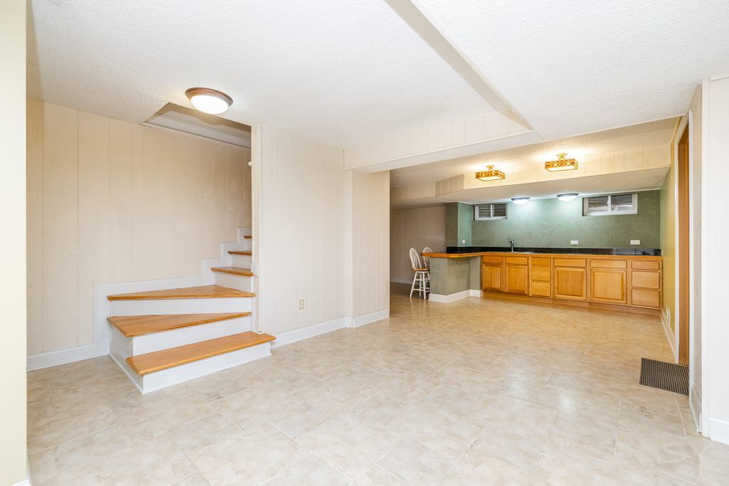 1012 South Church Road Mount Prospect, IL 60056 - Photo 27 of 43
