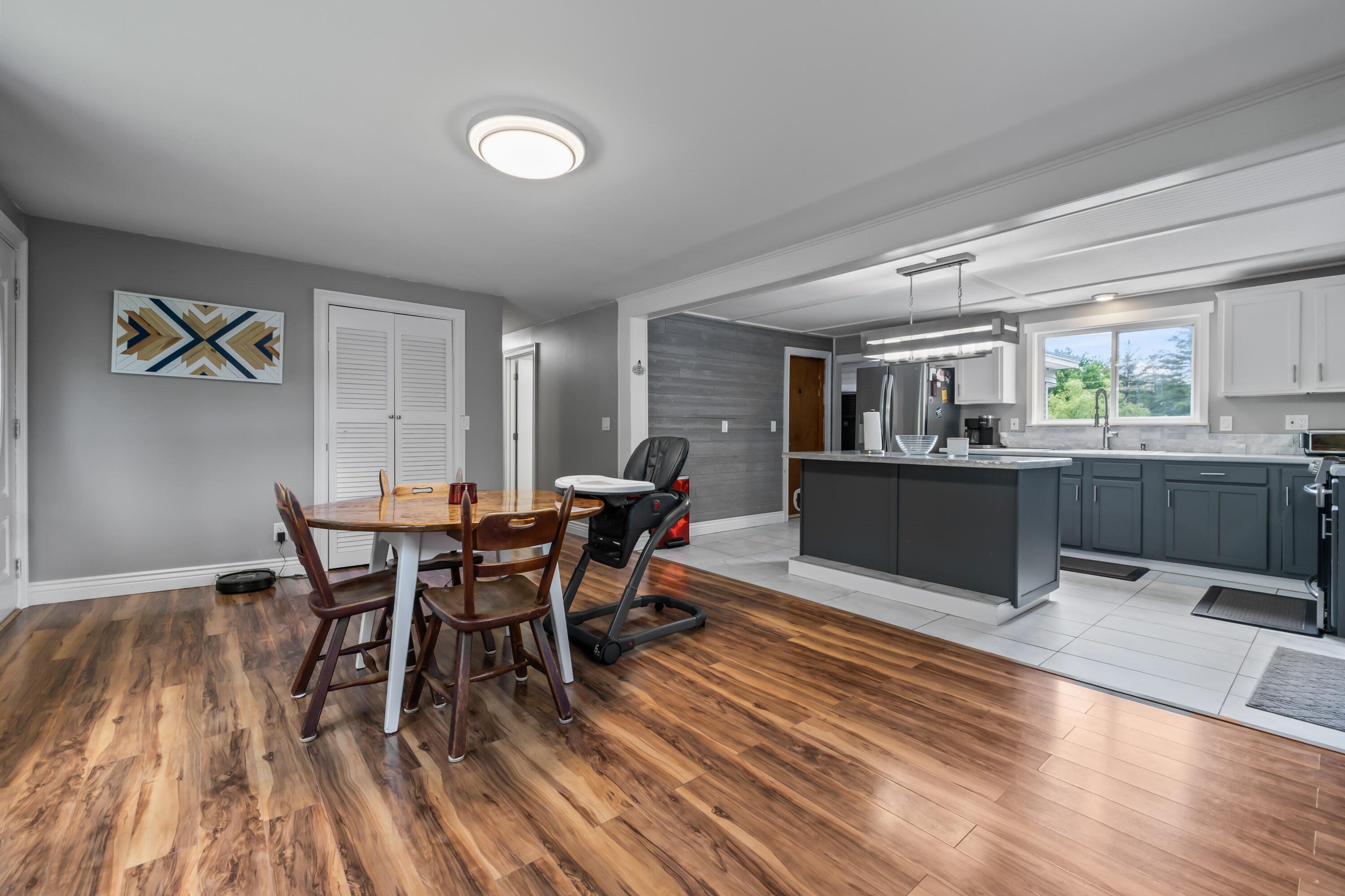 315 Windsor Road Chelsea, ME 04330 - Photo 9 of 56 315 Windsor Rd_121