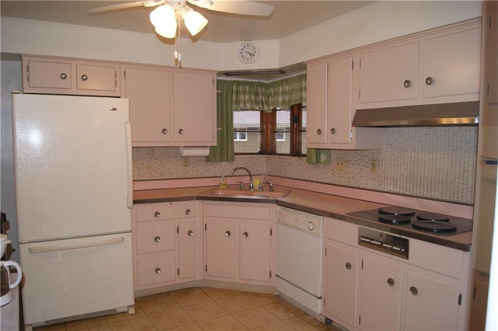 316 Glasgow Road Pittsburgh, PA 15221 - Photo 5 of 25 Gallery Image 5