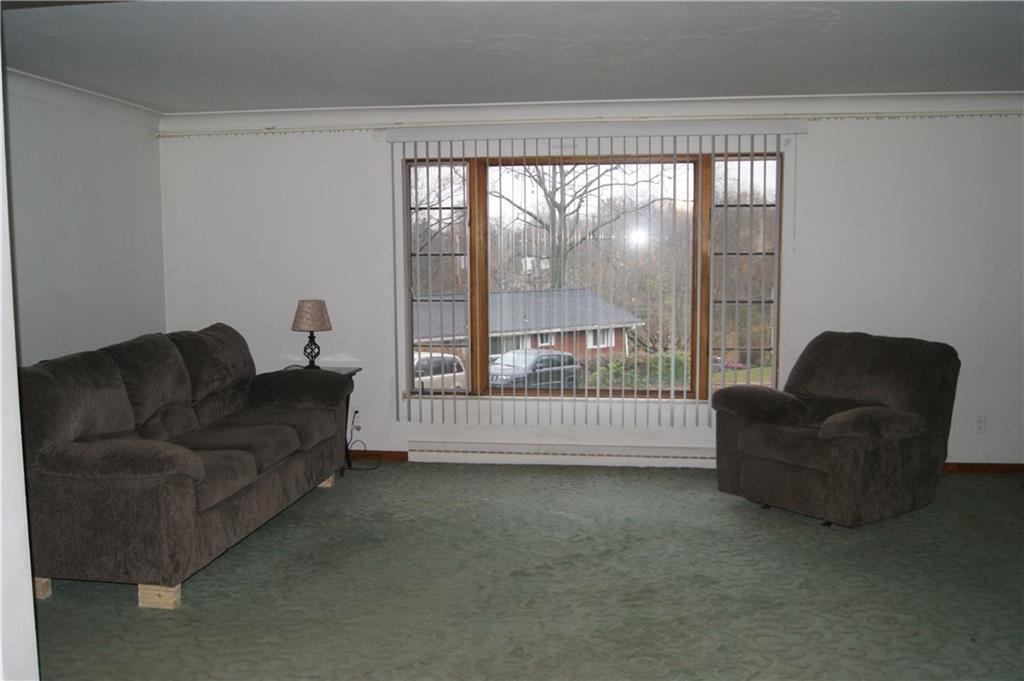 316 Glasgow Road Pittsburgh, PA 15221 - Photo 6 of 25 Gallery Image 6