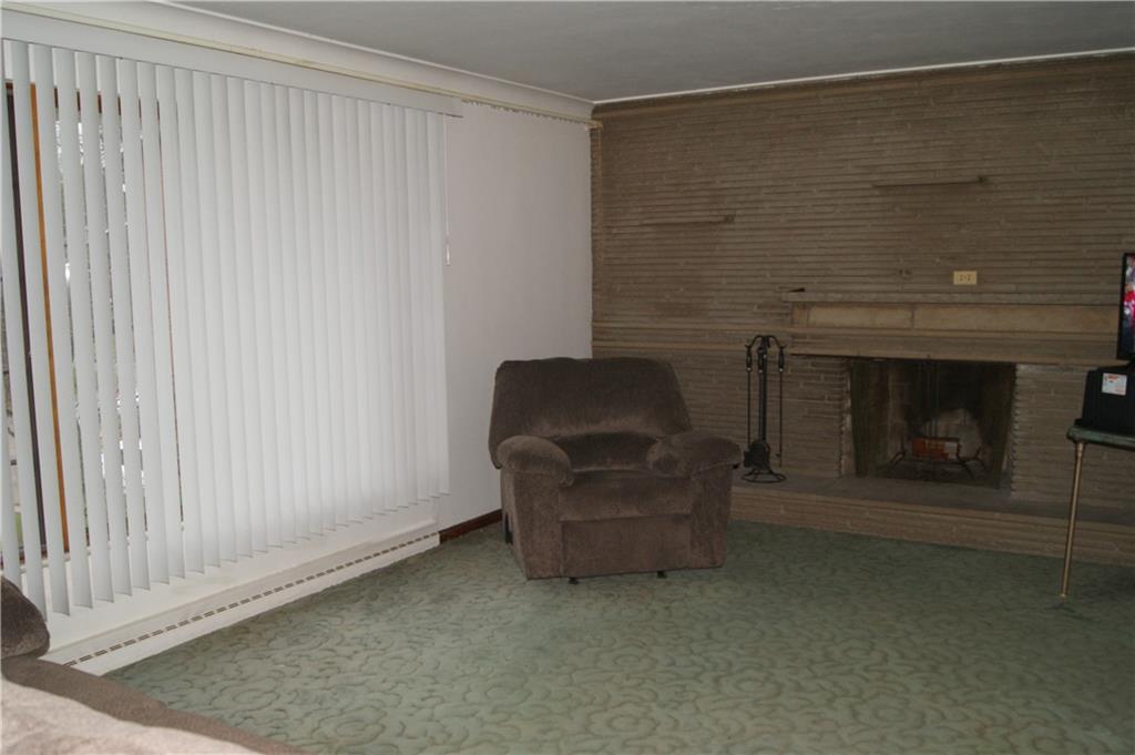 316 Glasgow Road Pittsburgh, PA 15221 - Photo 7 of 25 Gallery Image 7