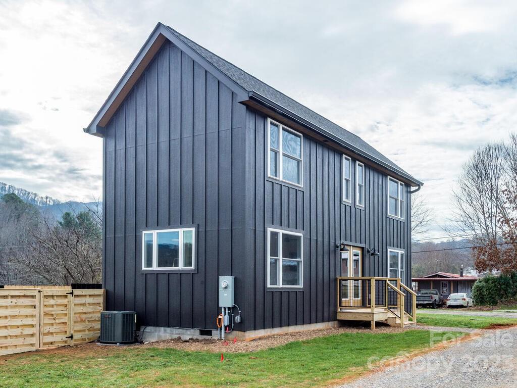 485 Oakdale Road Waynesville, NC 28786 - Photo 21 of 22 a house view with garden space