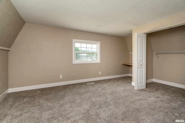 $257,400 | 5157 Herrin Road, Carterville, IL 62918