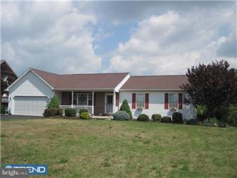 2580 Hillcrest Road Quakertown, PA 18951 - Photo 1 of 12 Gallery Image 1