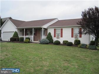 2580 Hillcrest Road Quakertown, PA 18951 - Photo 2 of 12 Exterior Front