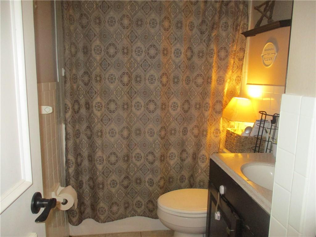 428 Ridge Avenue Springdale, PA 15144 - Photo 8 of 10 Gallery Image 8