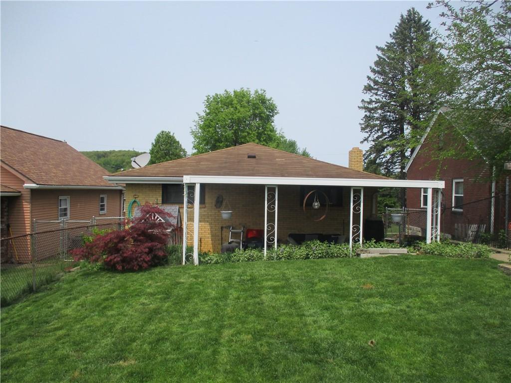 428 Ridge Avenue Springdale, PA 15144 - Photo 9 of 10 Gallery Image 9