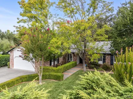 $1,950,000 | 49 Don Timoteo Court, Sonoma, CA 95476