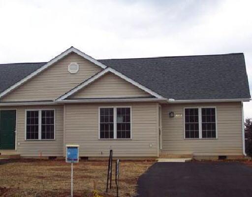 2213 Ranch Road Northwest Roanoke, VA 24017 - Photo 1 of 1 a front view of a house with street