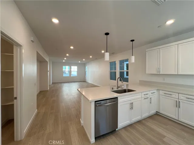 $4,000 | 2544 Dorris Street, El Monte, CA 91733