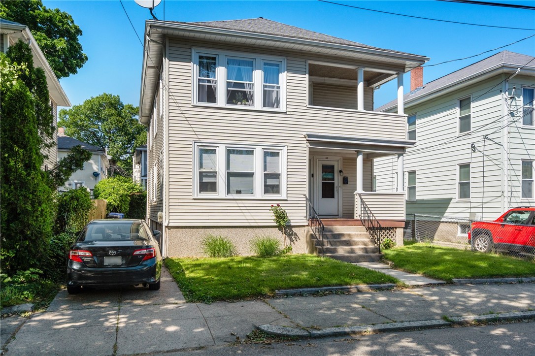 57 Sterling Street Pawtucket, RI 02860 - Photo 2 of 31
