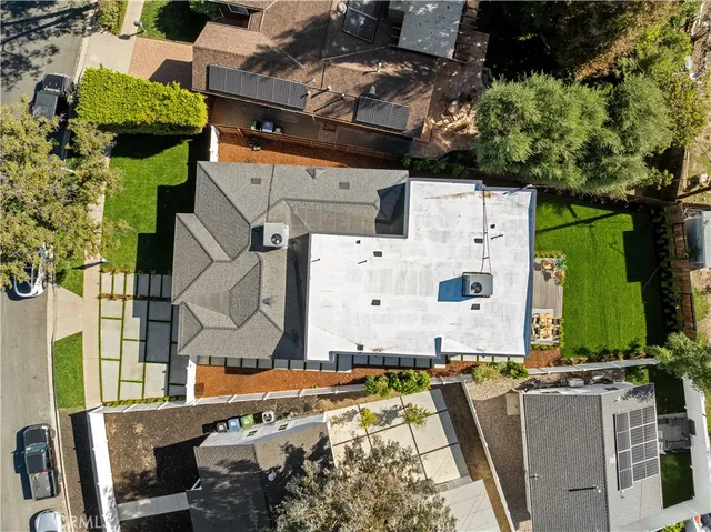 $1,899,000 | 17446 Hatteras Street, Encino, CA 91316