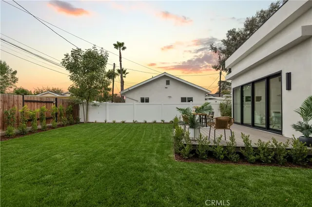 $1,899,000 | 17446 Hatteras Street, Encino, CA 91316