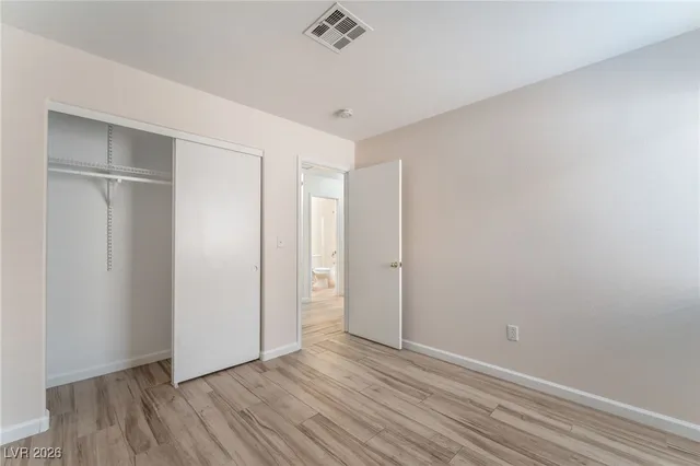 $2,250 | 8009 Radigan Avenue, Las Vegas, NV 89131