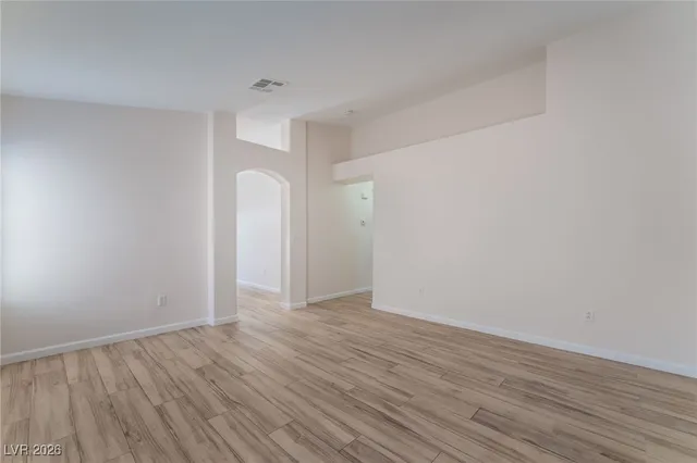 $2,250 | 8009 Radigan Avenue, Las Vegas, NV 89131