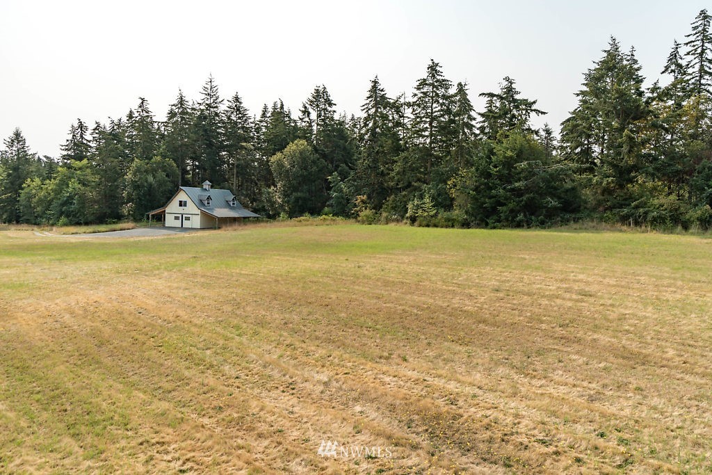 2191 Zylstra Road Oak Harbor, WA 98277 - Photo 5 of 29 Gallery Image 5