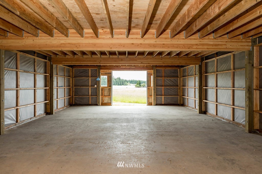 2191 Zylstra Road Oak Harbor, WA 98277 - Photo 8 of 29 Gallery Image 8
