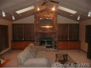 1913 Creighton Road Springfield, IL 62703 - Photo 6 of 9