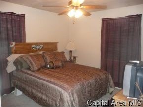 1913 Creighton Road Springfield, IL 62703 - Photo 8 of 9