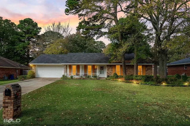 $220,000 | 6128 North Weatherby Drive, Shreveport, LA 71129