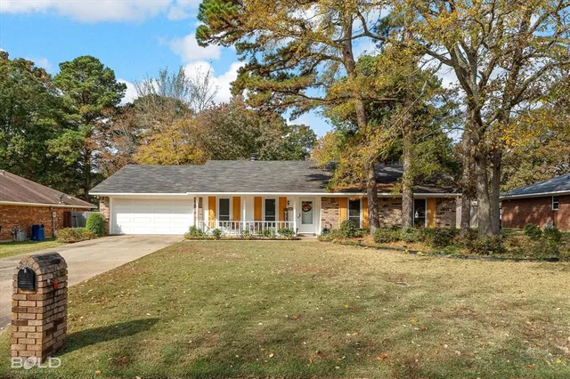 $220,000 | 6128 North Weatherby Drive, Shreveport, LA 71129