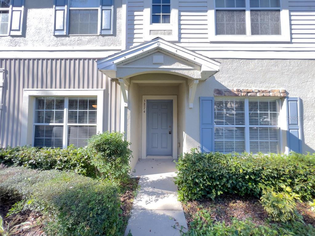 5874 Fishhawk Ridge Drive Lithia, FL 33547 - Photo 2 of 23