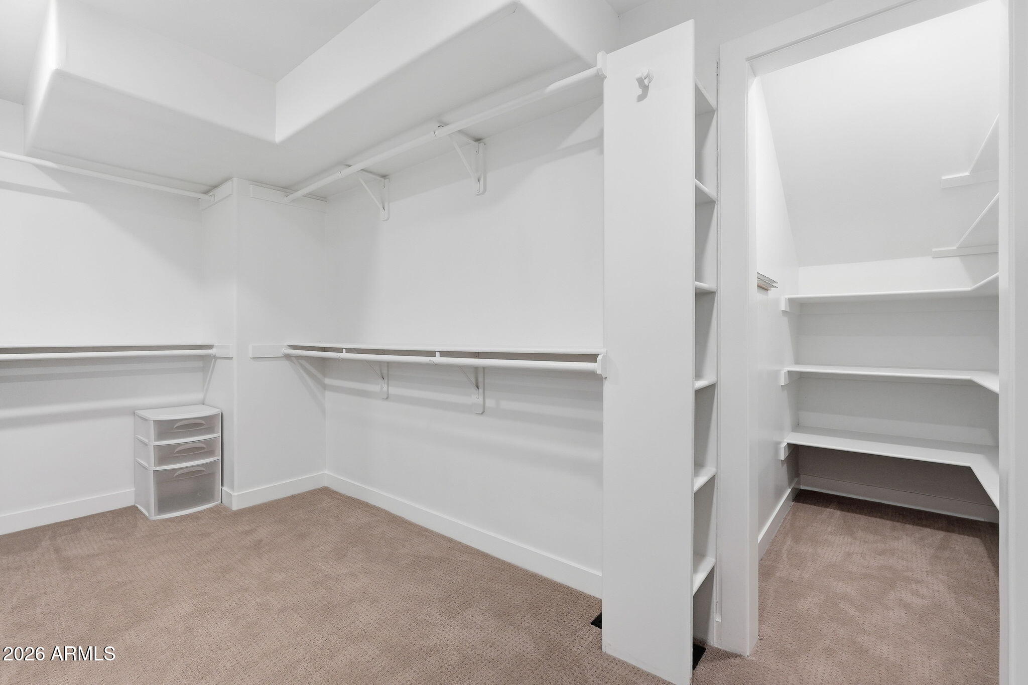 3441 Griffiths Spring Flagstaff, AZ 86005 - Photo 35 of 71 Master bedroom walk-in closet