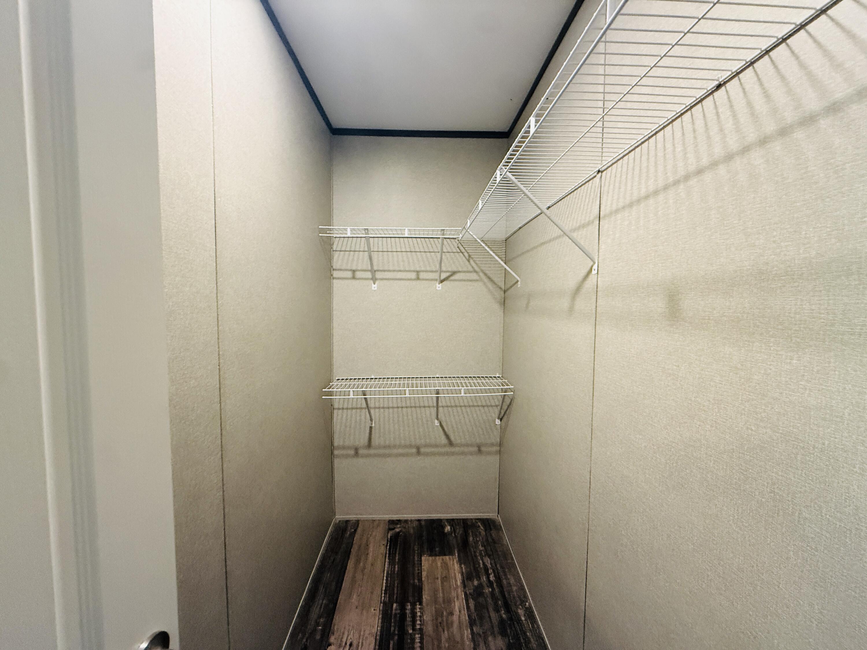 365 Private Road 211 Road North Seminole, TX 79360 - Photo 19 of 22 a bathroom with a window