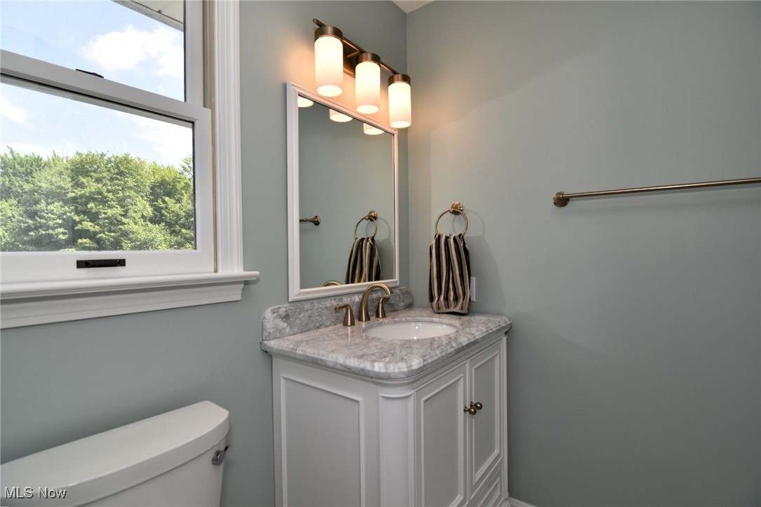 11919 Claridon Troy Road Chardon, OH 44024 - Photo 25 of 50