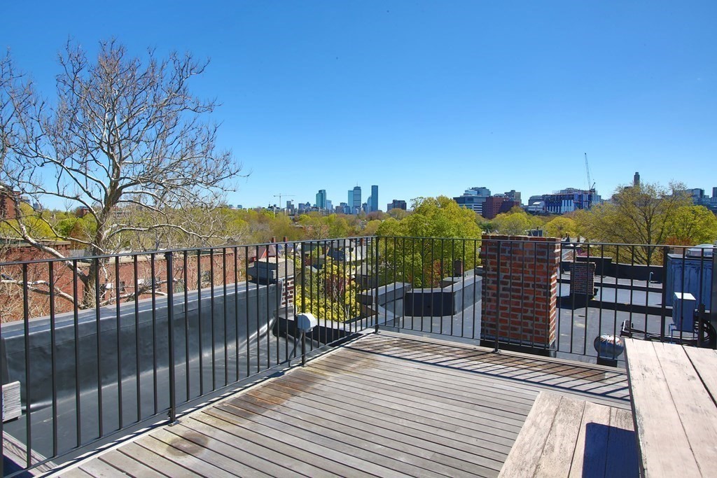 49 Alton Place, Unit 2 Brookline, MA 02446 - Photo 11 of 12