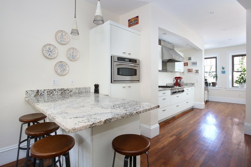 49 Alton Place, Unit 2 Brookline, MA 02446 - Photo 2 of 12