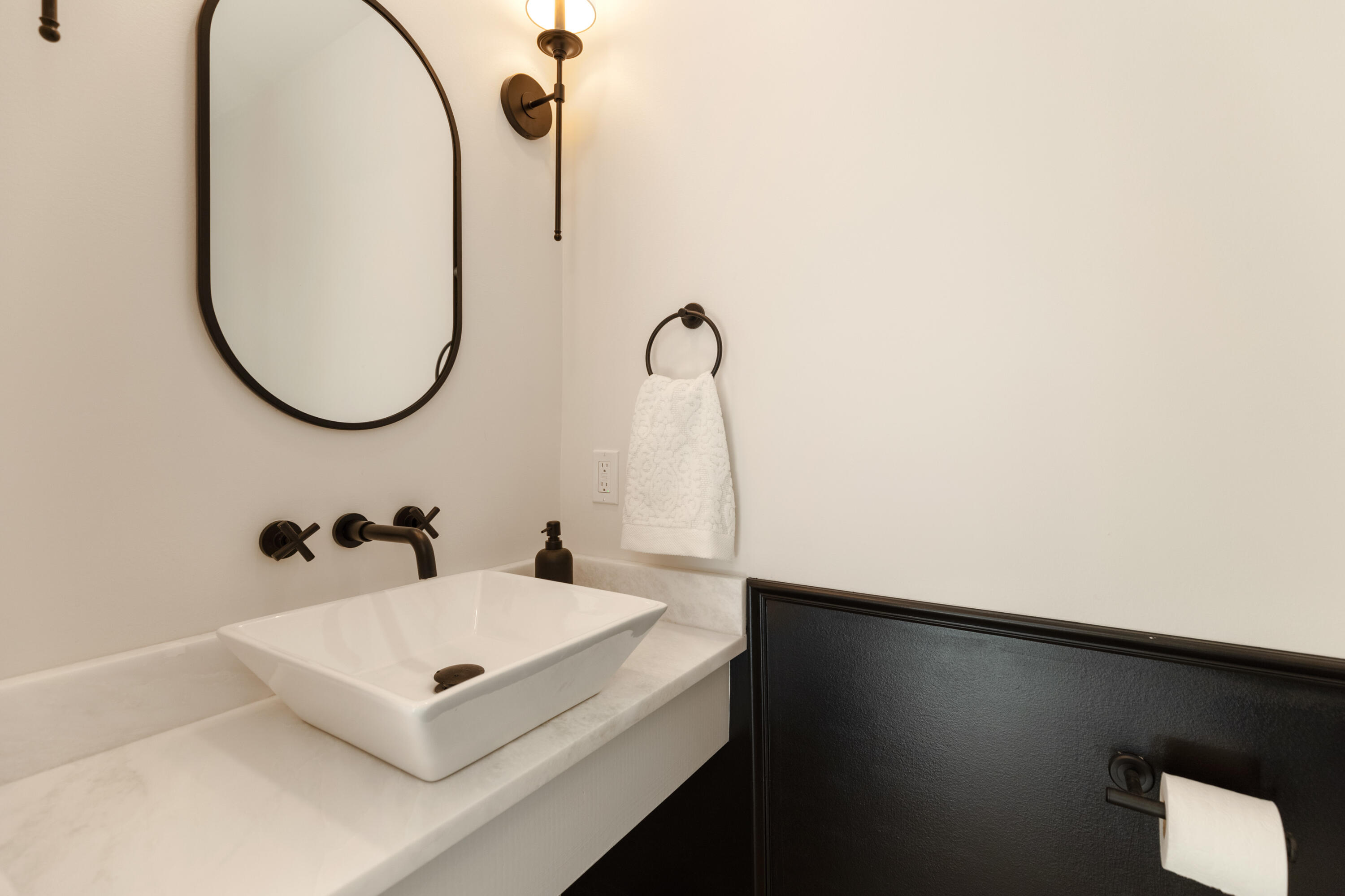 46 Log Cabin Road Arundel, ME 04046 - Photo 53 of 68 Powder Room