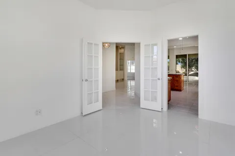 $381,500 | 220 Northwest Bentley Circle, Port St. Lucie, FL 34986