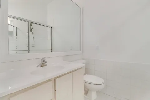 $381,500 | 220 Northwest Bentley Circle, Port St. Lucie, FL 34986
