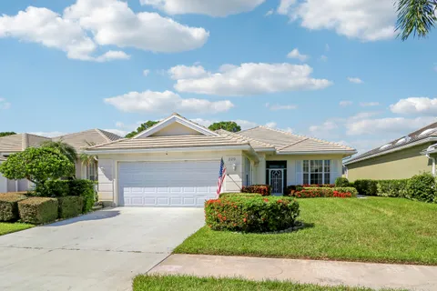 $381,500 | 220 Northwest Bentley Circle, Port St. Lucie, FL 34986