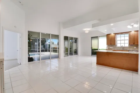 $381,500 | 220 Northwest Bentley Circle, Port St. Lucie, FL 34986