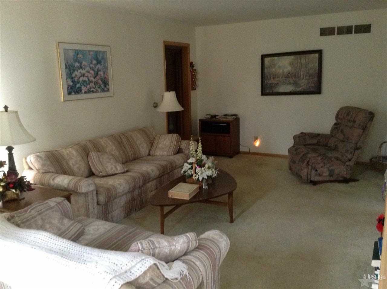 418 West Jackson Street Decatur, IN 46733 - Photo 12 of 20