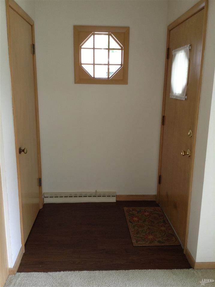 418 West Jackson Street Decatur, IN 46733 - Photo 8 of 20