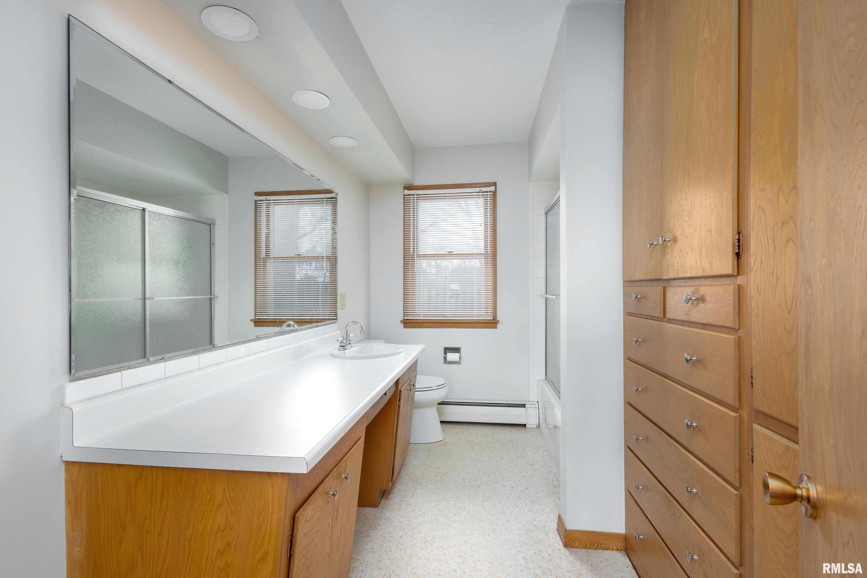 2521 Jersey Ridge Road Davenport, IA 52803 - Photo 26 of 42 Gallery Image 26