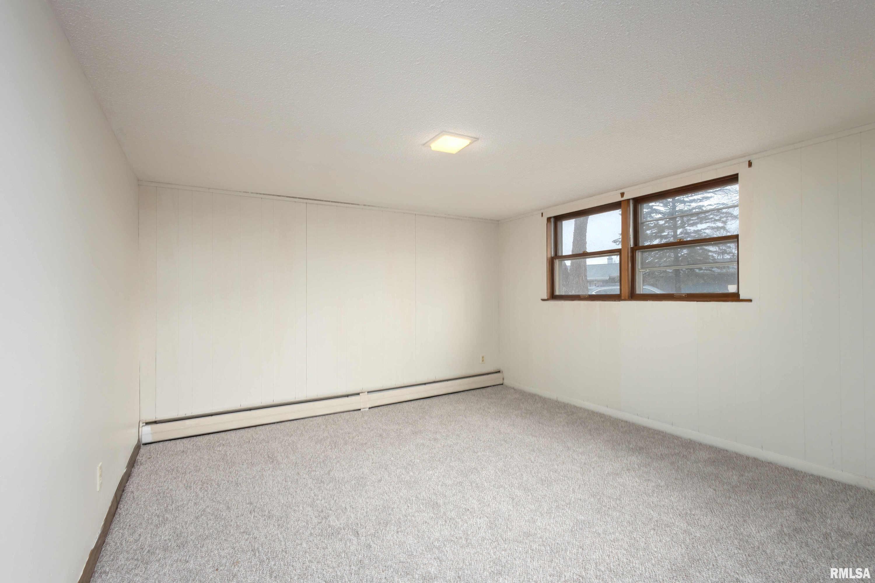 2521 Jersey Ridge Road Davenport, IA 52803 - Photo 35 of 42 Gallery Image 35