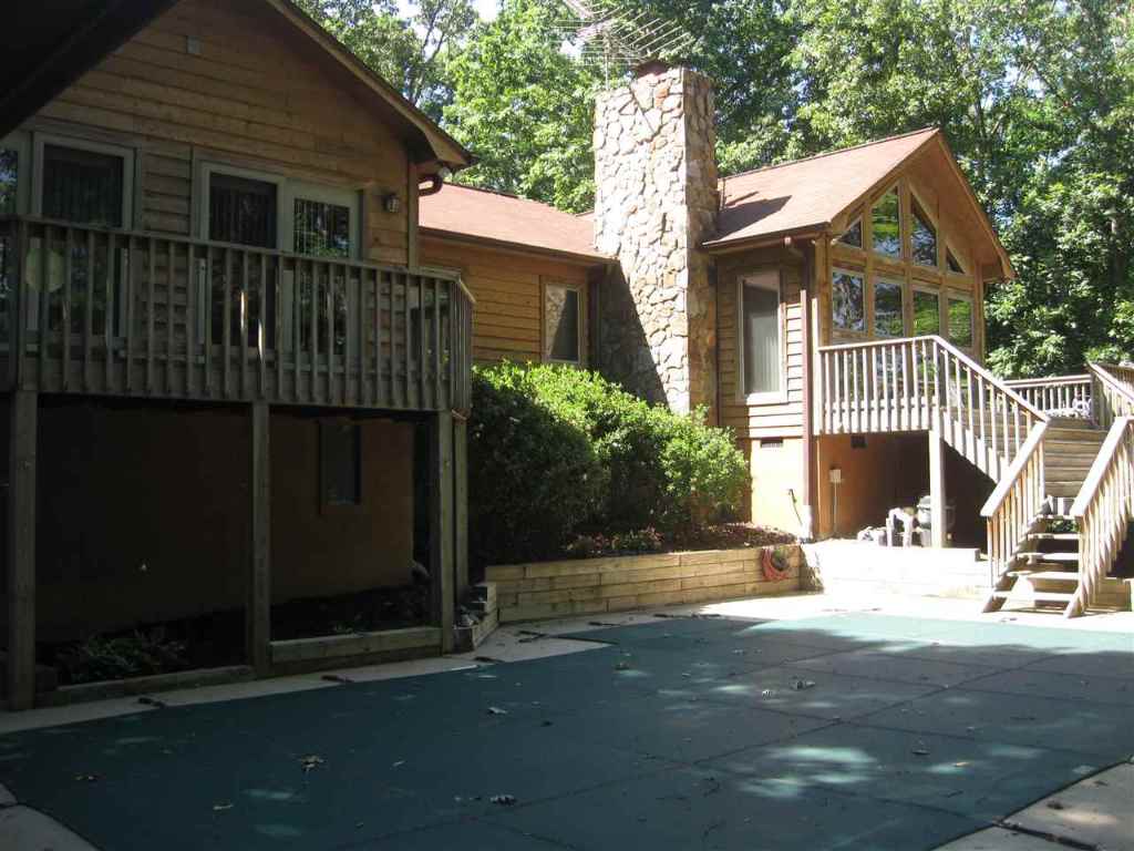 1476 Coneross Point Drive Seneca, SC 29678 - Photo 30 of 33 Gallery Image 30