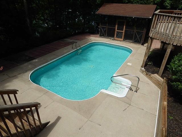 1476 Coneross Point Drive Seneca, SC 29678 - Photo 32 of 33 Gallery Image 32