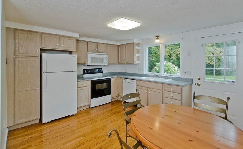 247 Soule Road Wilbraham, MA 01095 - Photo 13 of 42 Gallery Image 13