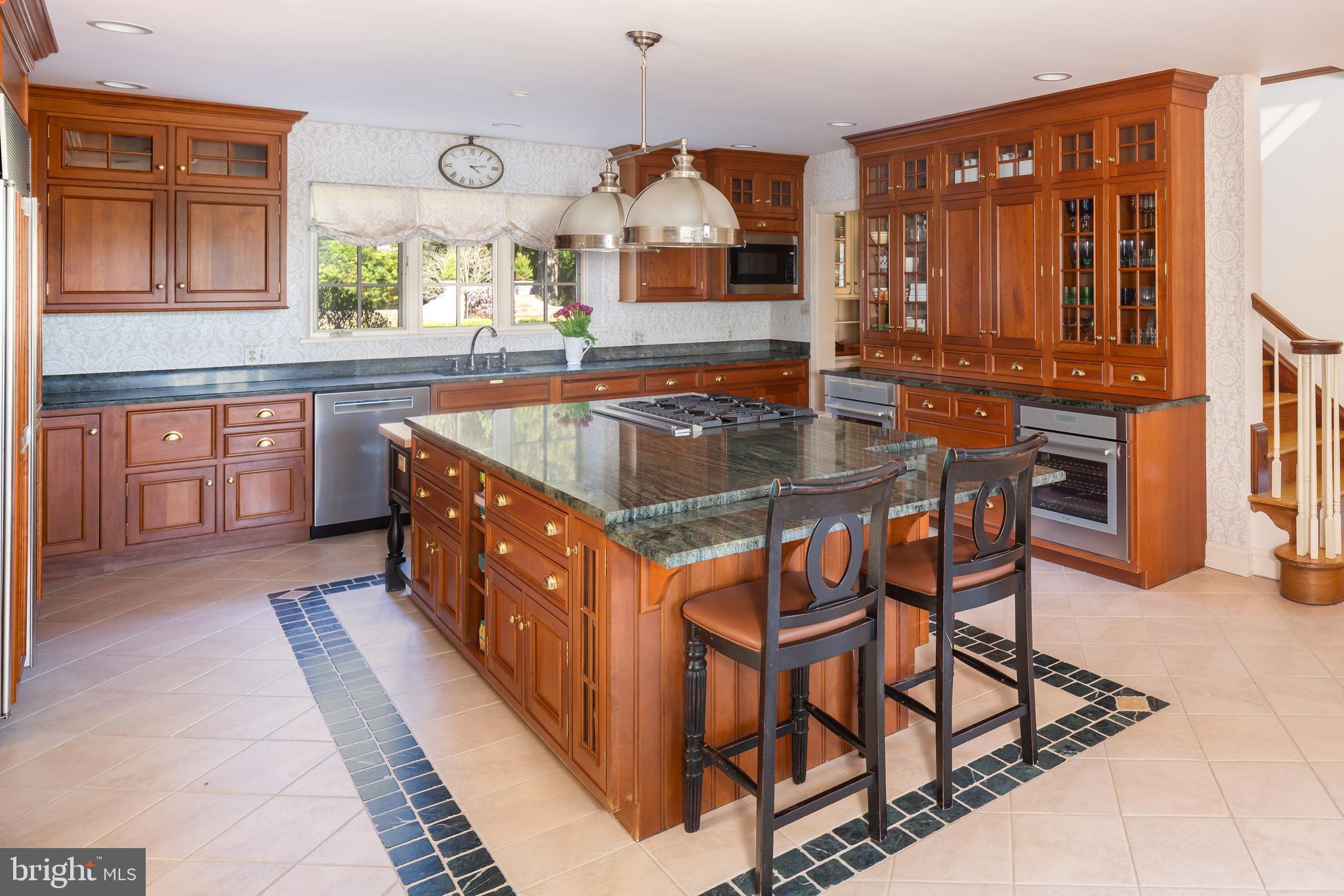 458 Huston Road Wayne, PA 19087 - Photo 17 of 47 Kitchen w/ Oversized Center Island
