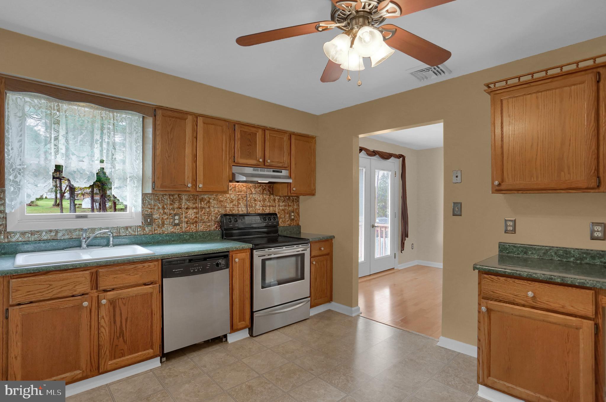 534 Blanchester Road Harrisburg, PA 17112 - Photo 7 of 15 Gallery Image 7
