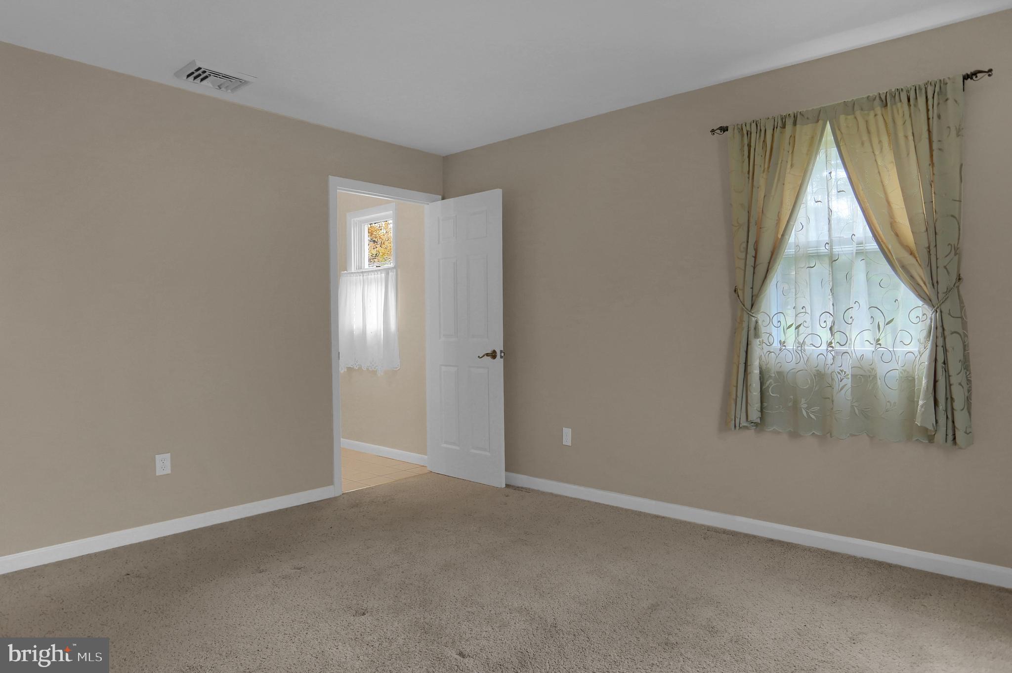 534 Blanchester Road Harrisburg, PA 17112 - Photo 10 of 15 Gallery Image 10