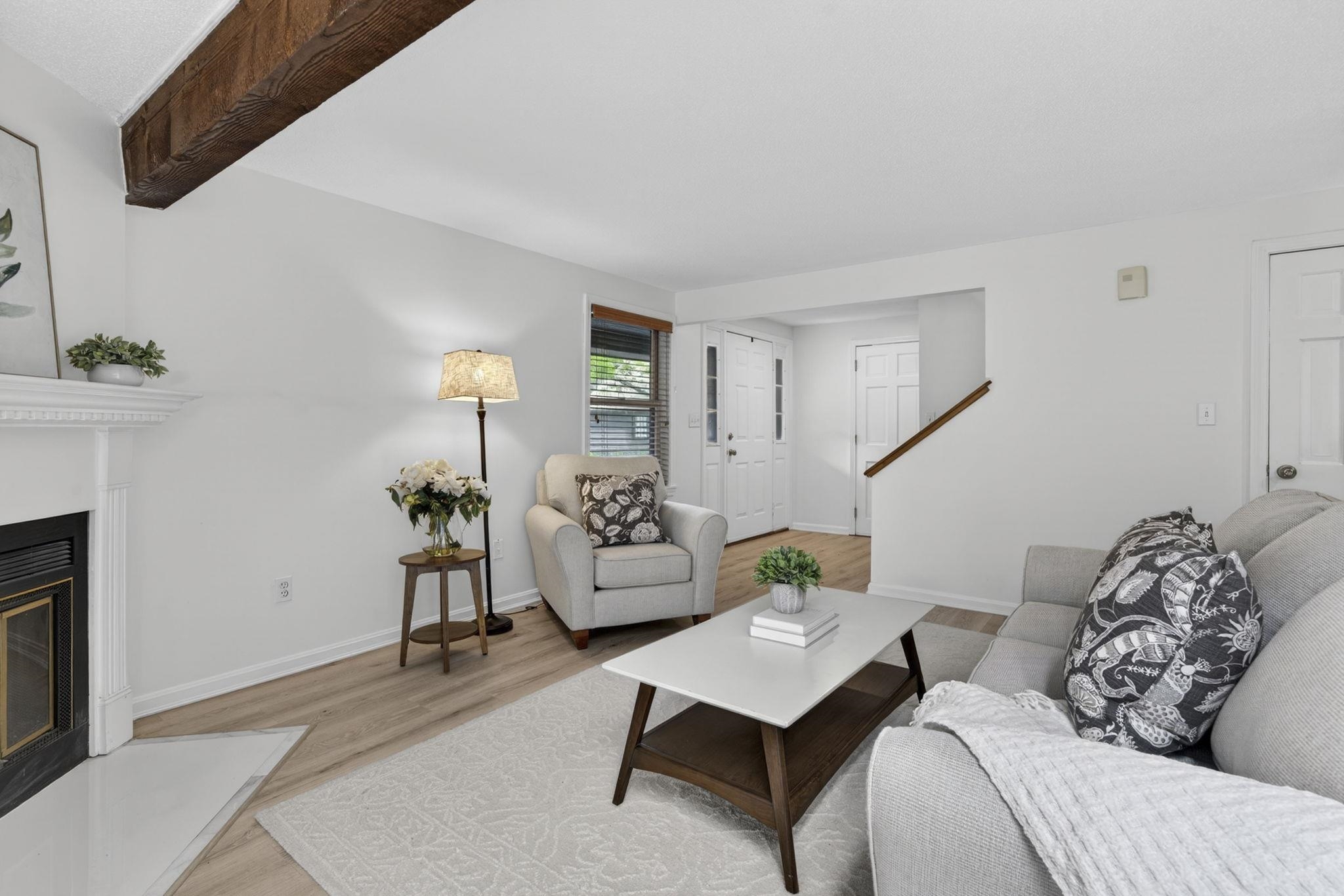 37 Stacey Circle Windham, NH 03087 - Photo 7 of 41
