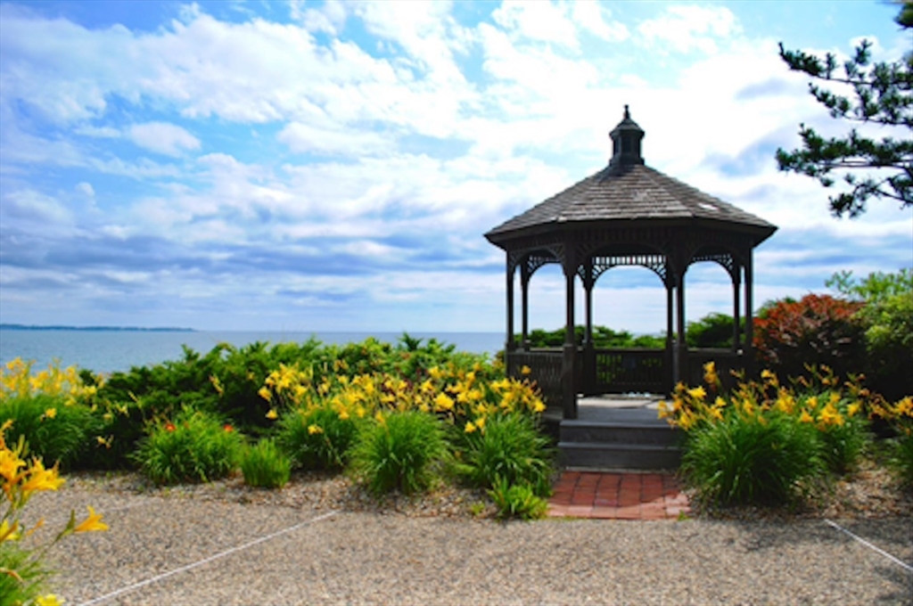 1 Seal Harbor Road, Unit 401 Winthrop, MA 02152 - Photo 16 of 18