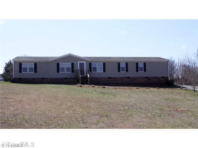 1029 Kayla Ridge Road Walnut Cove, NC 27052 - Photo 1 of 16 Exterior Front.